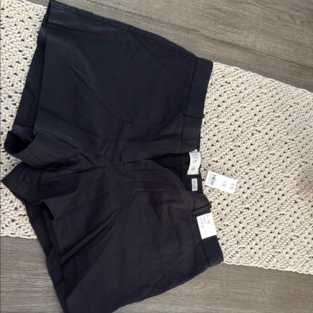 Abercrombie and Fitch Classic Black Women's Shorts